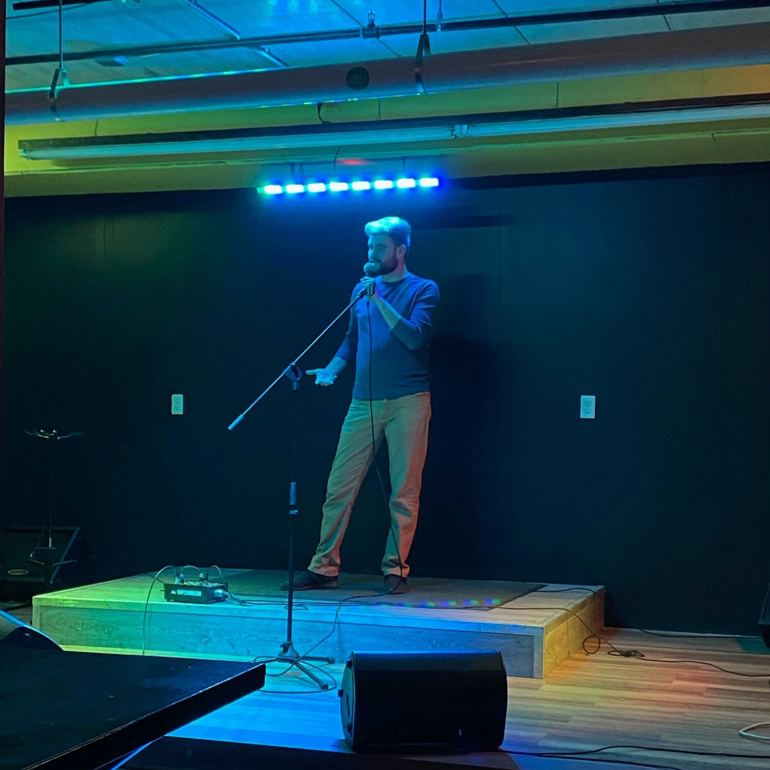 open-mics-in-grand-forks-half-brothers Open Mic Night in Grand Forks at Half Brother's Brewing