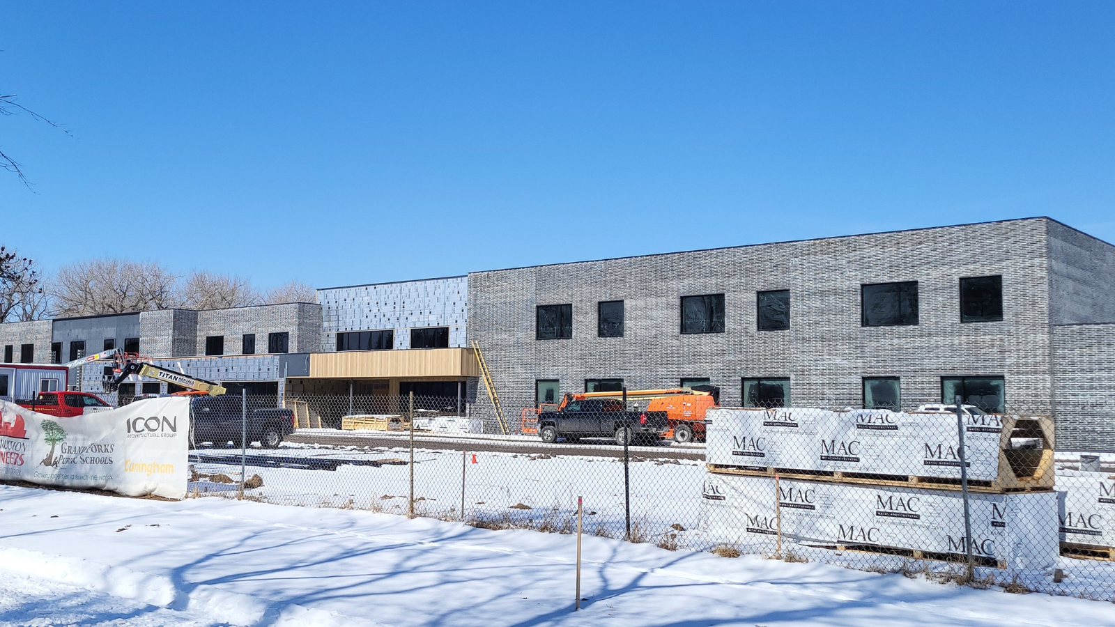Valley Middle School An exterior image of the upcoming addition to the new valley middle school!
