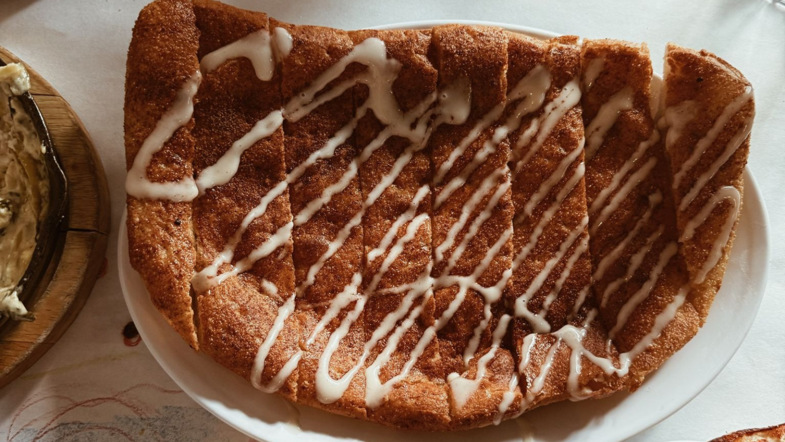 Rhombus Guys dessert pizza close up!