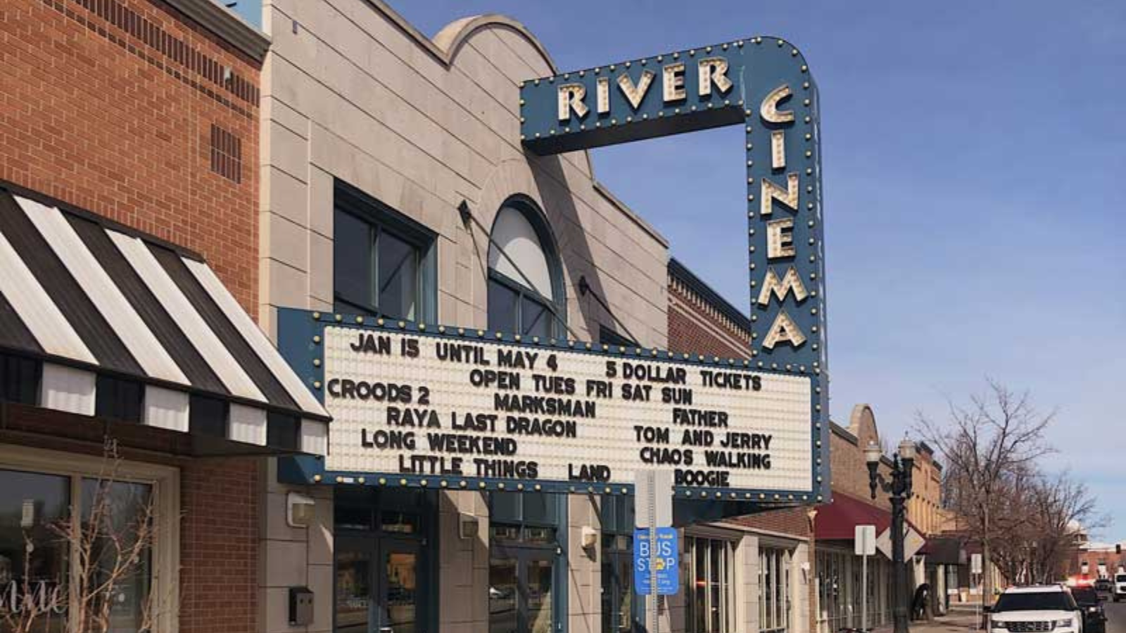 River Cinema Iconic Sign The River Cinema Movie Theater sign out front facing Demers