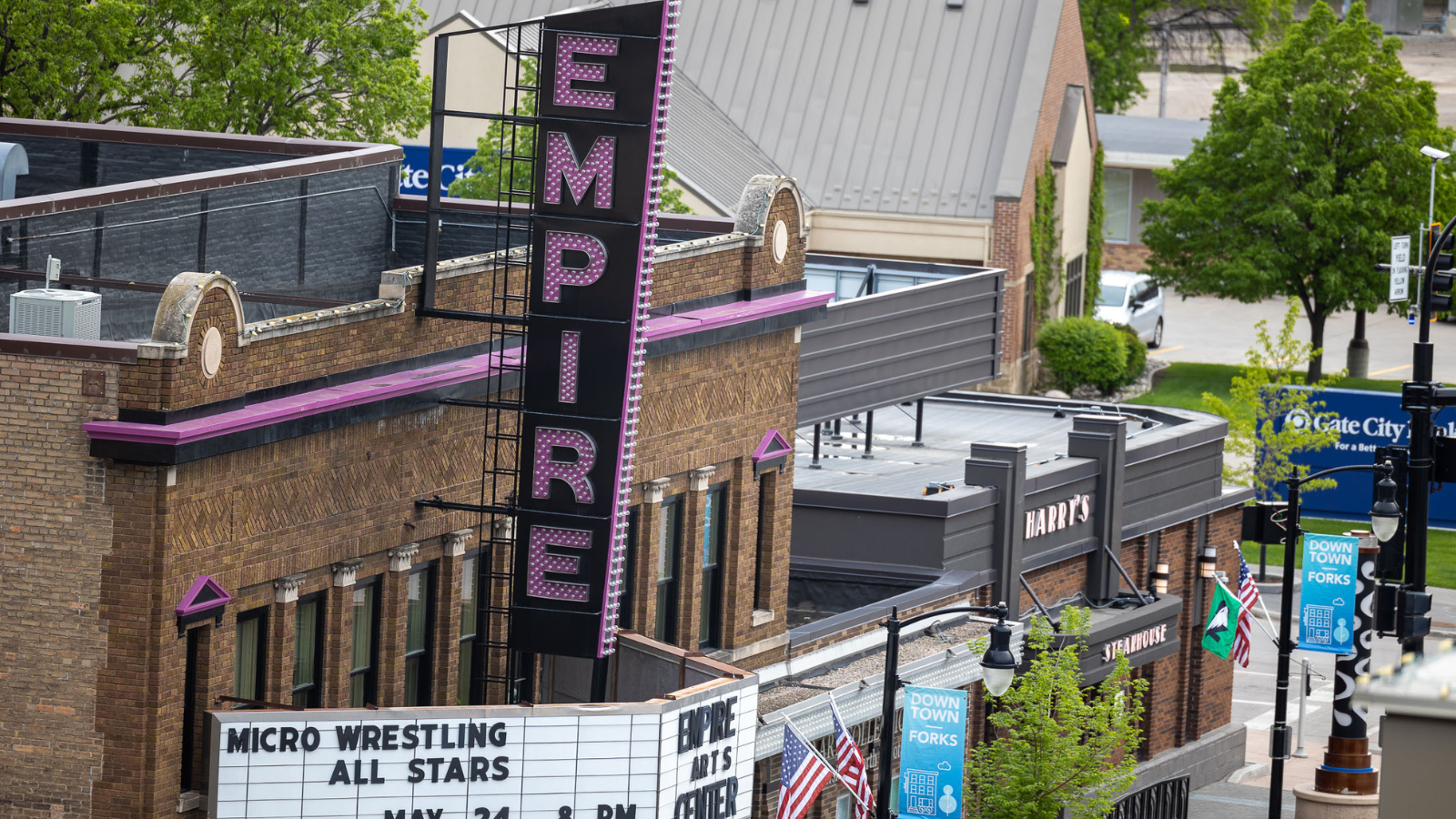 Empire Theatre Outside Photo